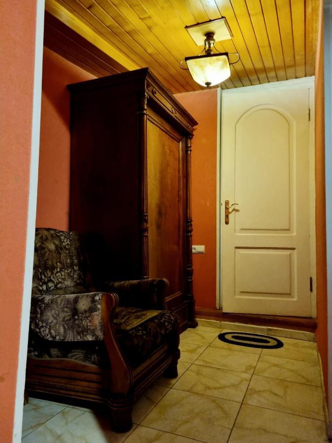 Hotel Polonia Tbilisi House Exterior foto