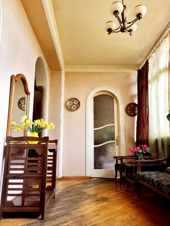 Hotel Polonia Tbilisi House Exterior foto