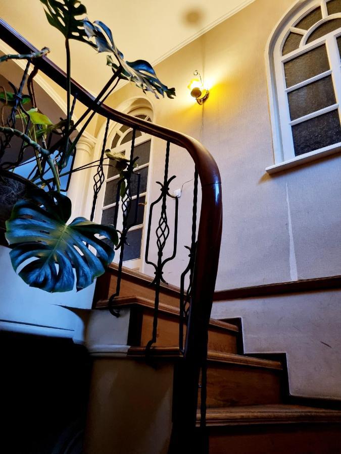 Hotel Polonia Tbilisi House Exterior foto